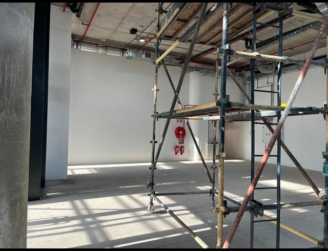 RETAIL PROPERTY TO RENT IN PAARDEN EILAND